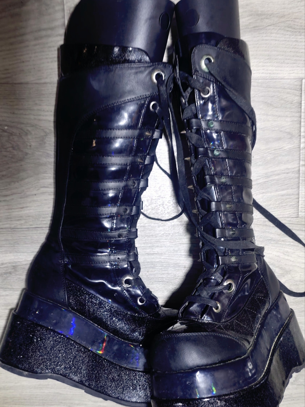Demonia BEAR-205 Black Hologram Patent Platform Boots Size 12